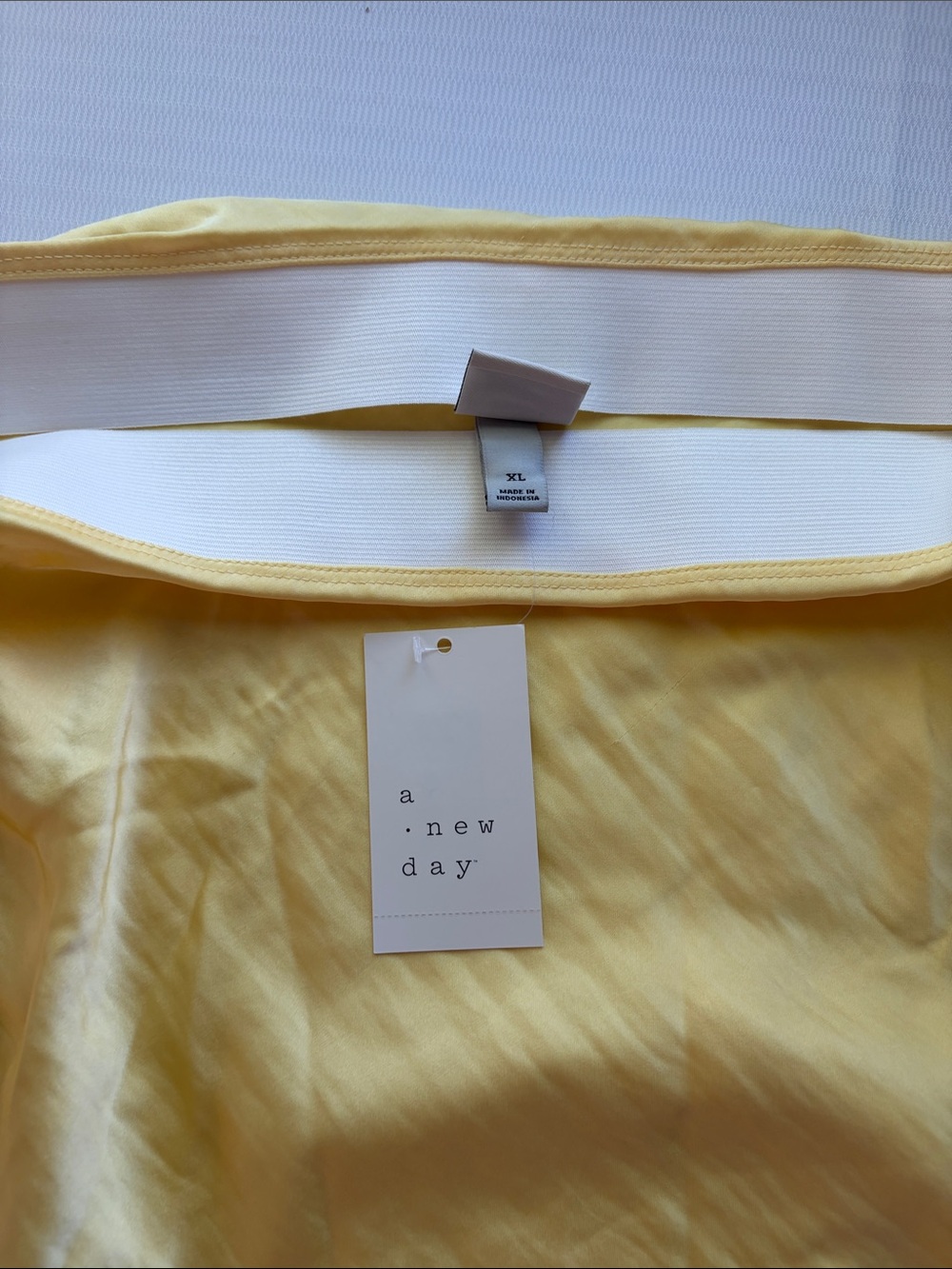 a new day Soft Yellow Satin Skirt NWT - Picture 3 of 5